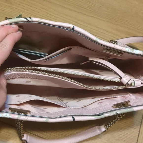 Kate Spade Bag - Picture 3 of 6